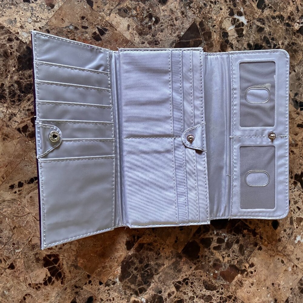 Purple RFID protection Mundi brand wallet has slots for coupons, receipts - Picture 5 of 6